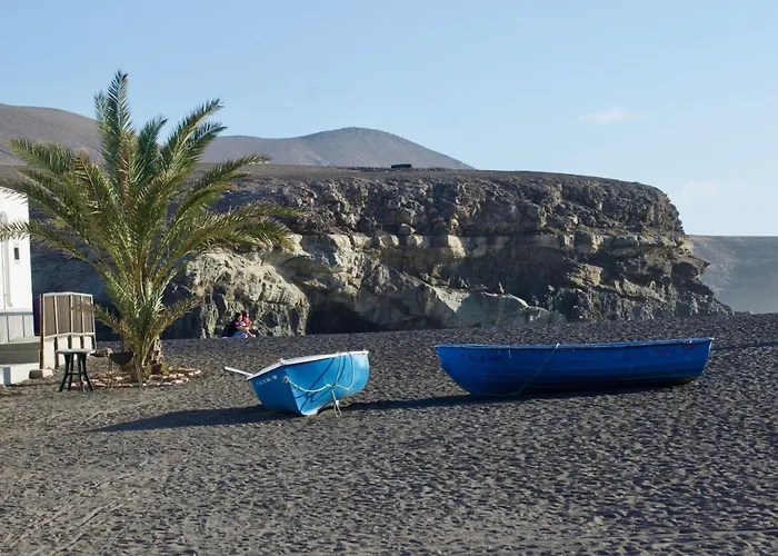 The Wind's Breath, Perfect For Relaxing Getaway Nyaraló La Oliva